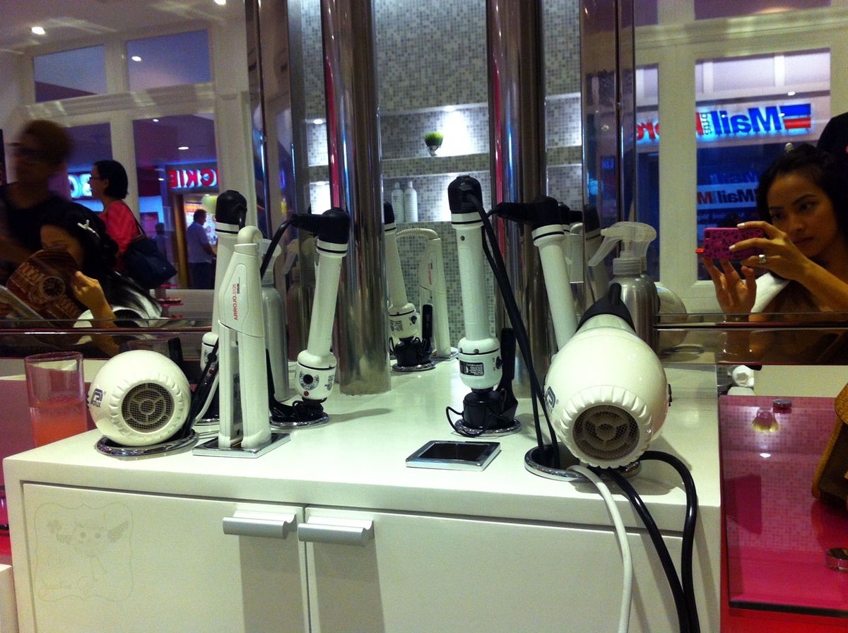 Blo Dry Bar Now Open In Manila