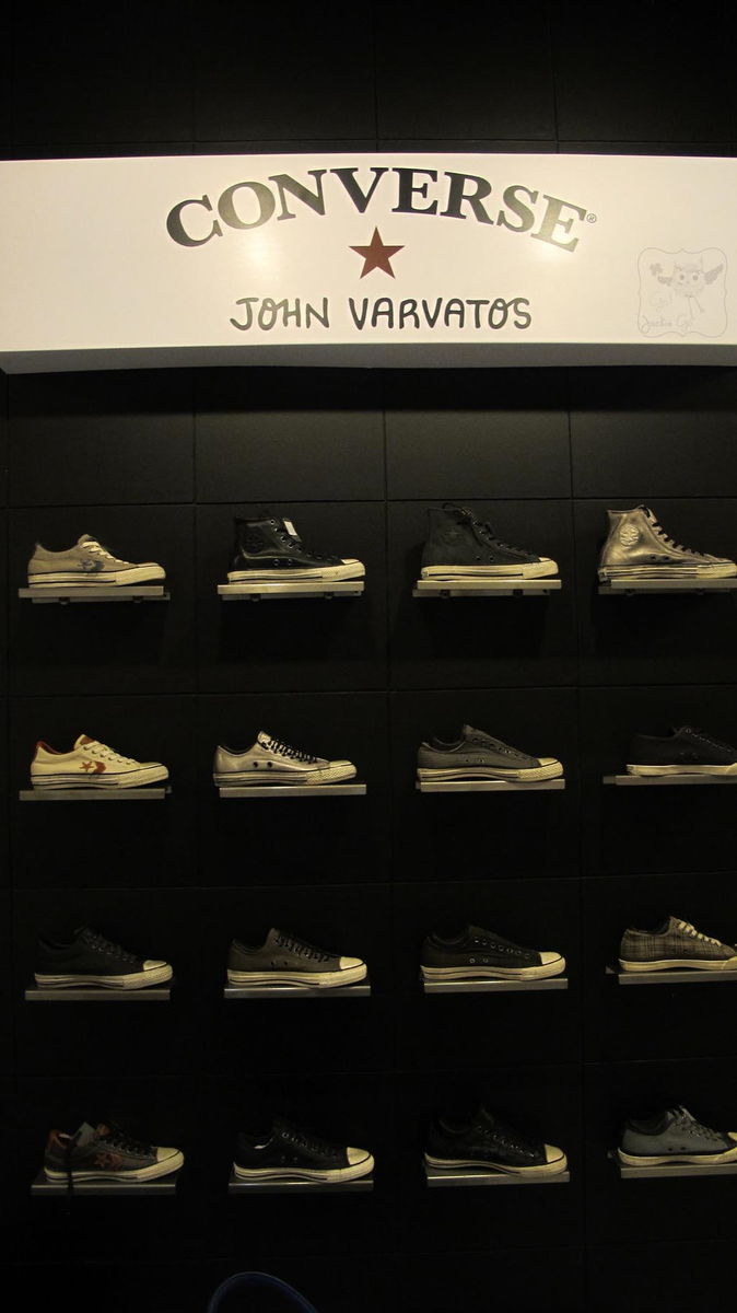 Converse10