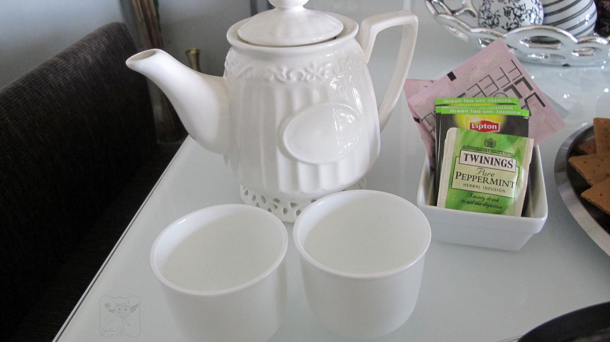 Teatime6