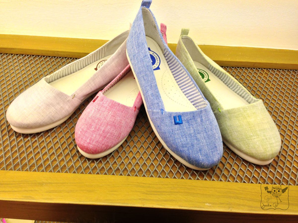 Le Bunny Bleu Cotton Slip On