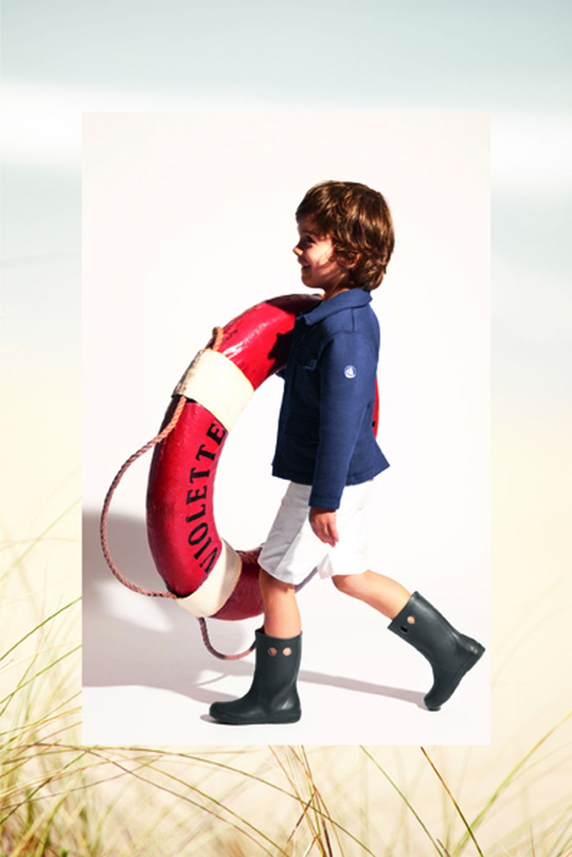 PEBA_1208200_LOOKBOOK_ENFANT_2013_140X210.indd_N