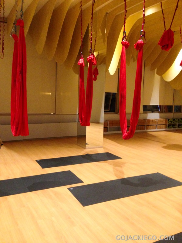 Beyond_Yoga_anti_Gravity_Yoga_3