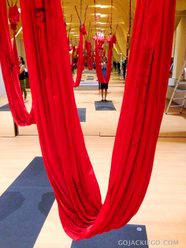 Beyond_Yoga_anti_Gravity_Yoga_4