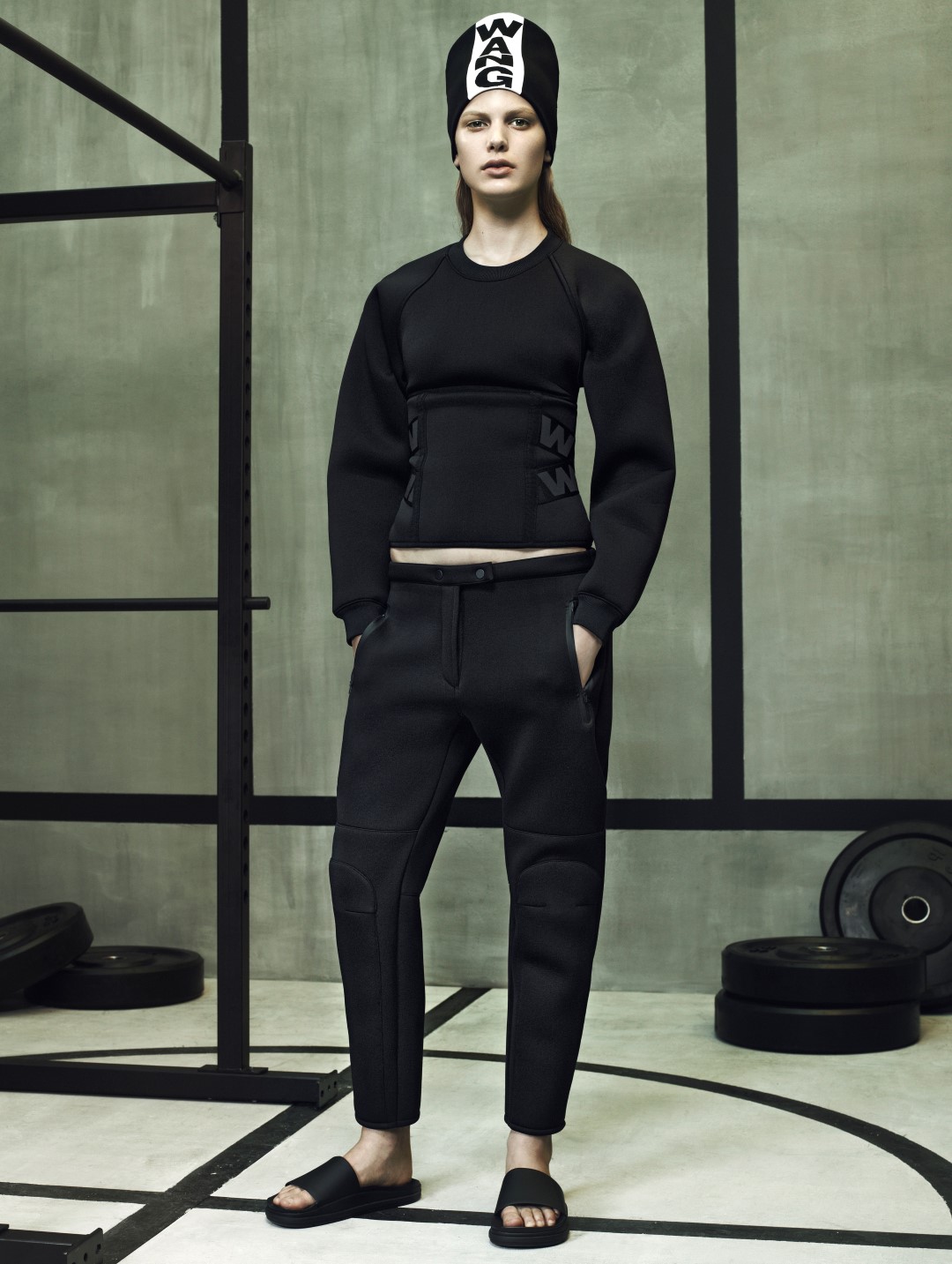 AWxHM_Women_12