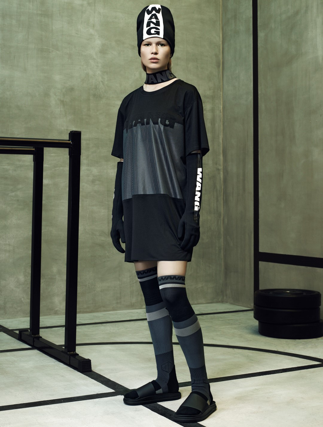 AWxHM_Women_14