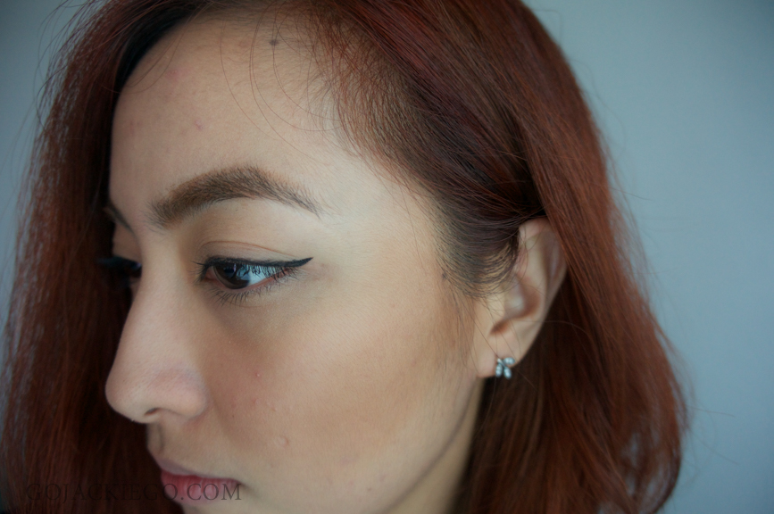 Benefit_Theyre_Real_PushUp_Liner_5