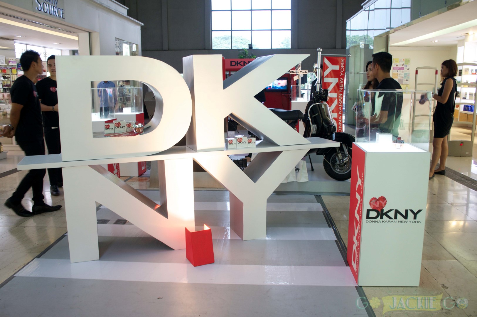 DKNY_MYNY