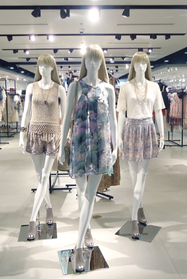 Forever21_FirstAndForever_Store1