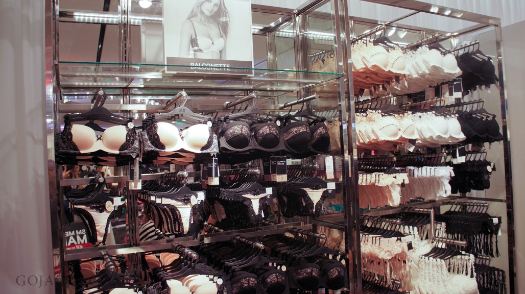 HM_Manila_Lingerie