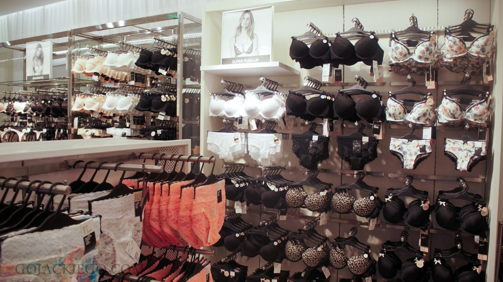 HM_Manila_Lingerie1