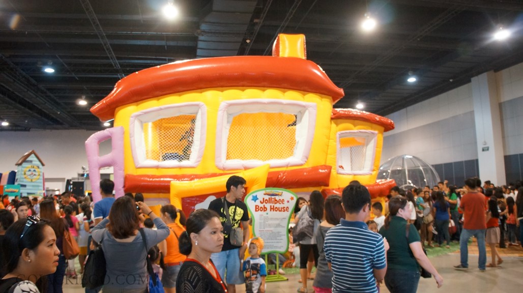 Jollitown_BobHouse