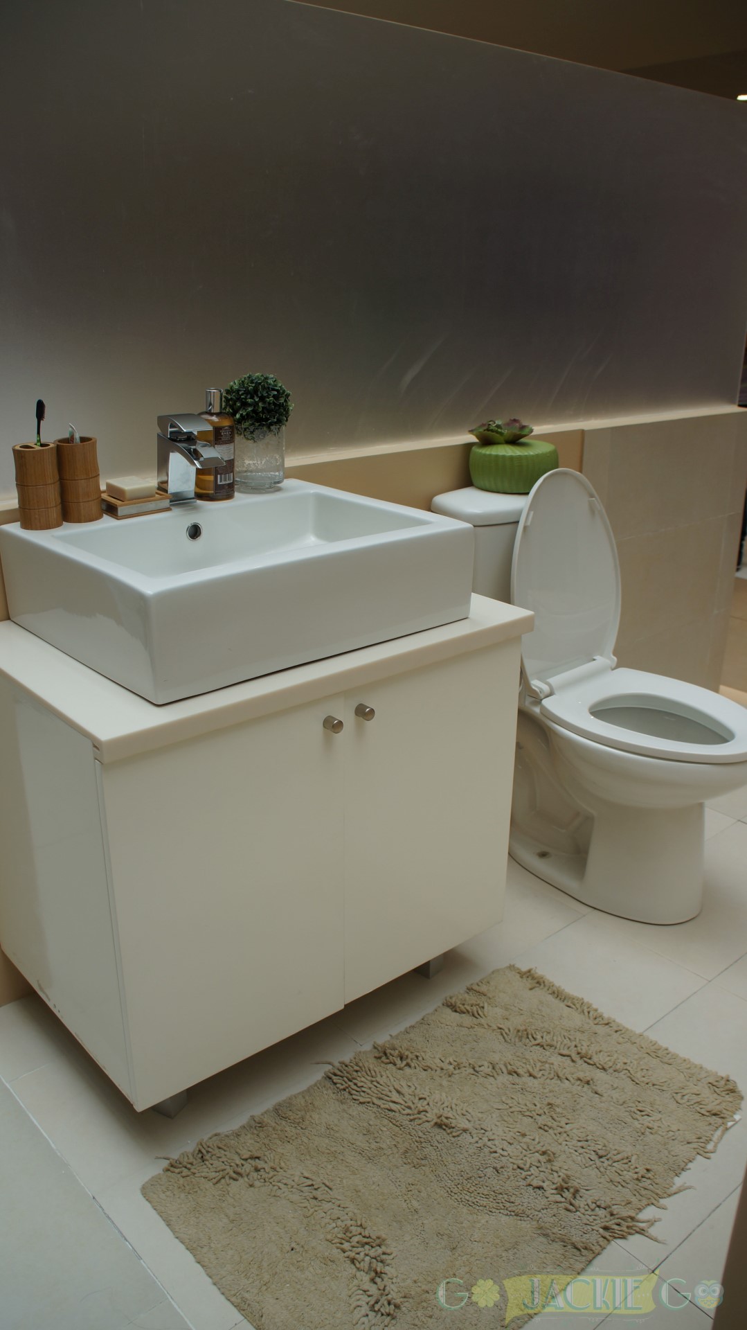 Rockwell_Primaries_53Benitez_PropertyBathroom