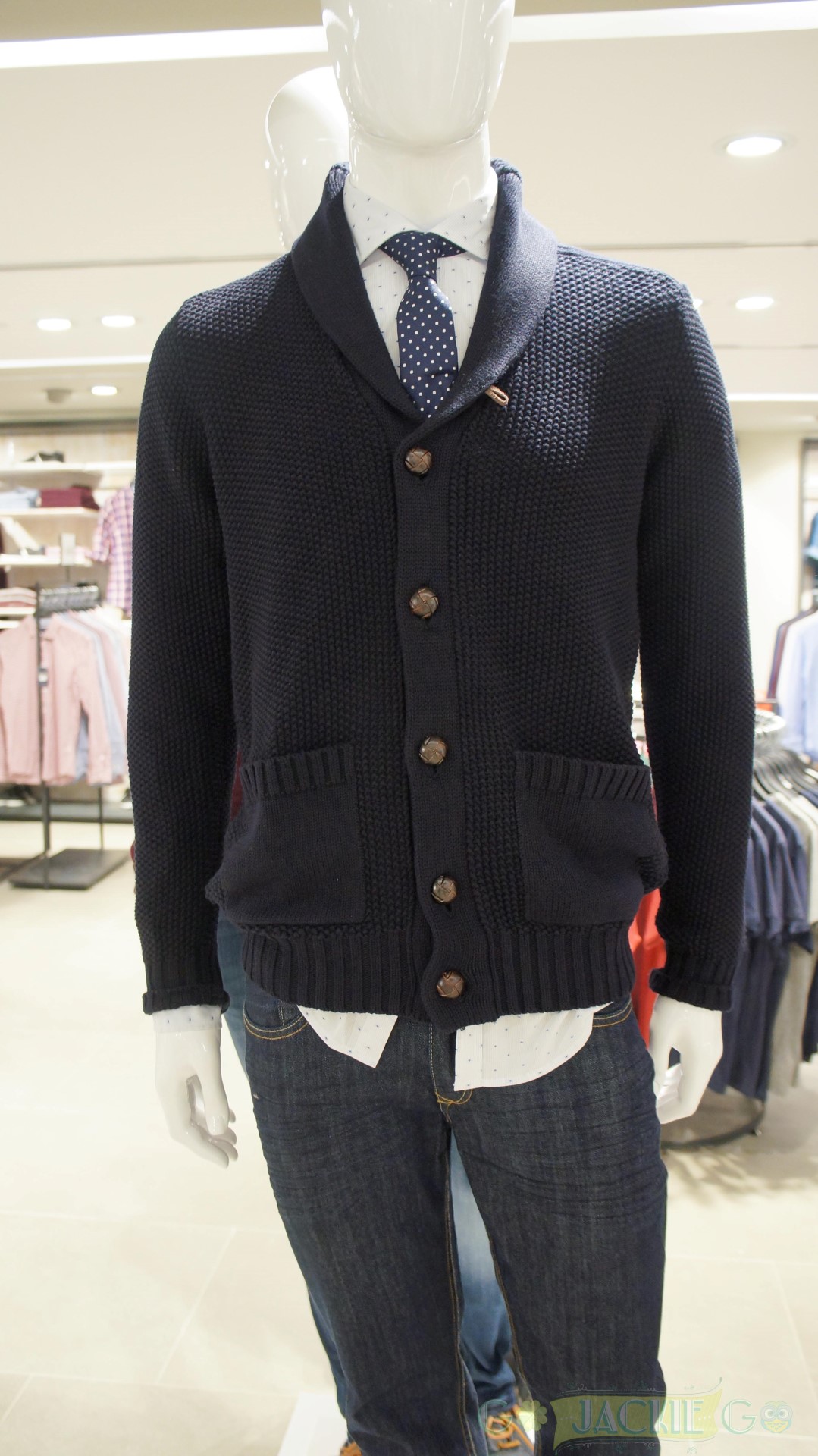 Sfera_SM_Makati_Men_30
