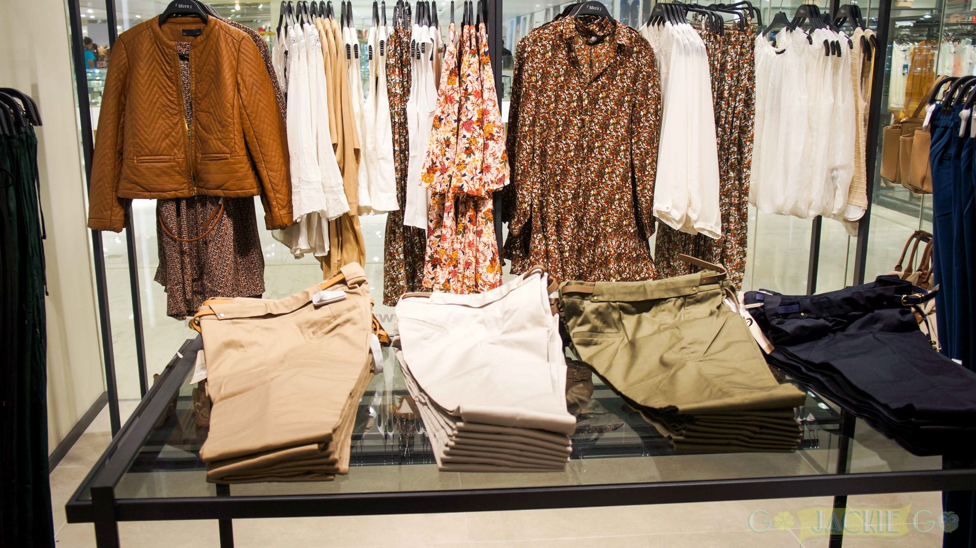 Sfera_SM_Makati_Women_7