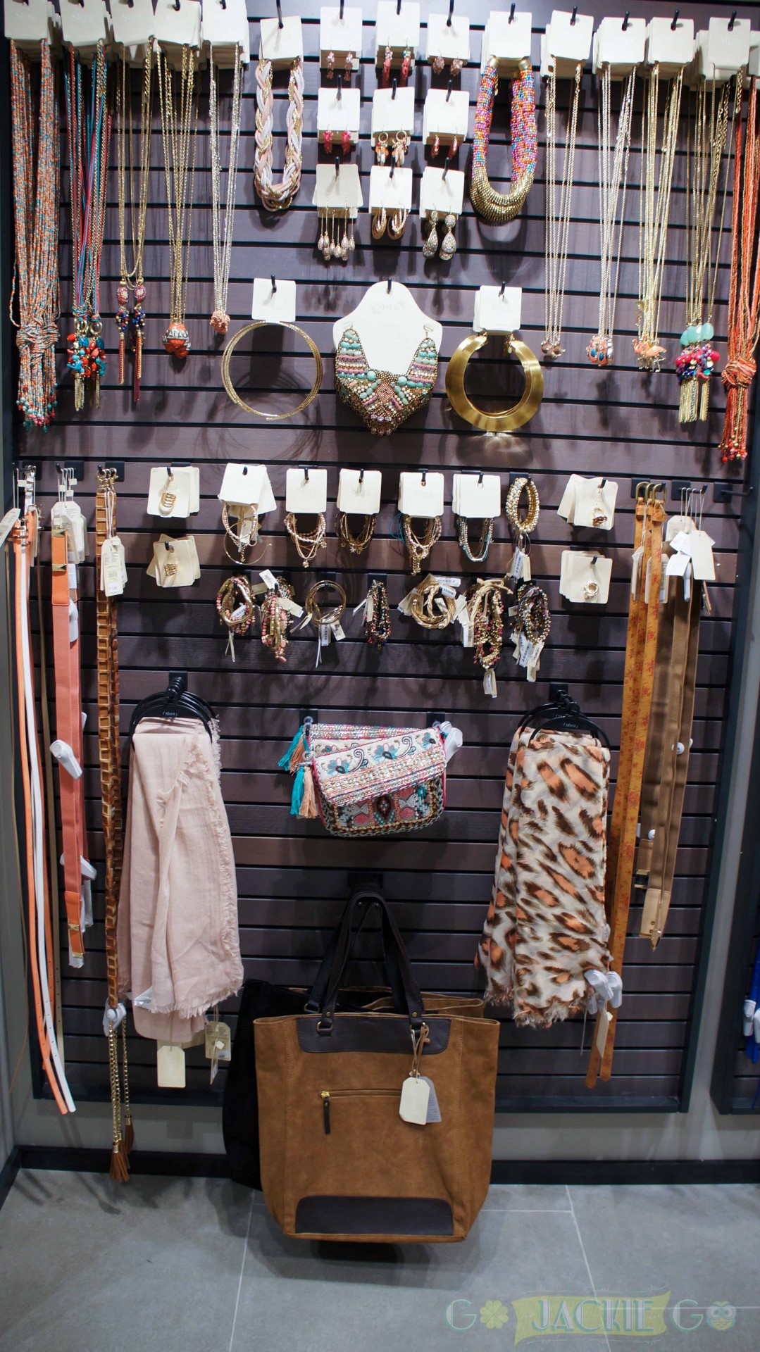 Sfera_SM_Makati_Women_Accessories_21