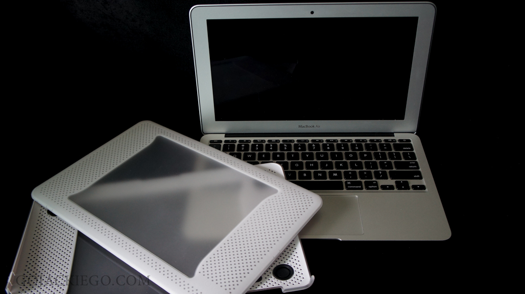 Tech21_Macbook11_Case_6