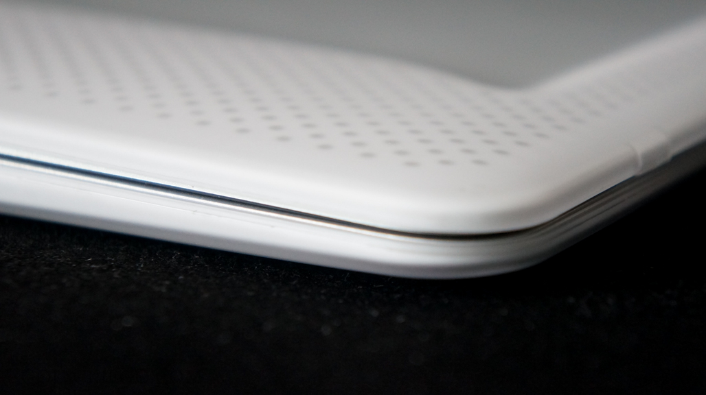 Tech21_Macbook11_Case_9