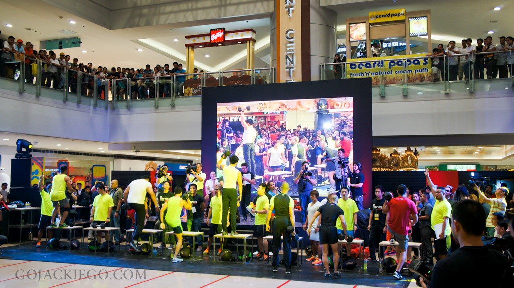 UnderArmour_SM_Megamall_28_CelebrityChallenge