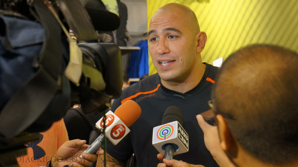 UnderArmour_SM_Megamall_3_Brandon_Vera