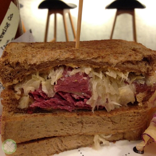 Century_City_Mall_Hole_In_The_Wall_Mister_Delicious5
