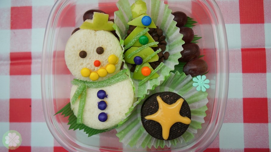 CheezWhiz_Christmas_Bento_Snowman_ChristmasTree