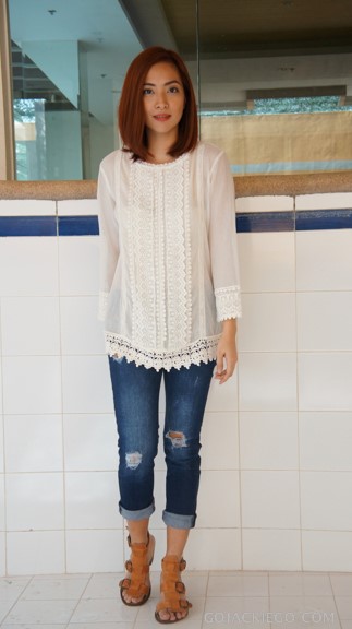 White_Blouse_Boyfriend_Jeans