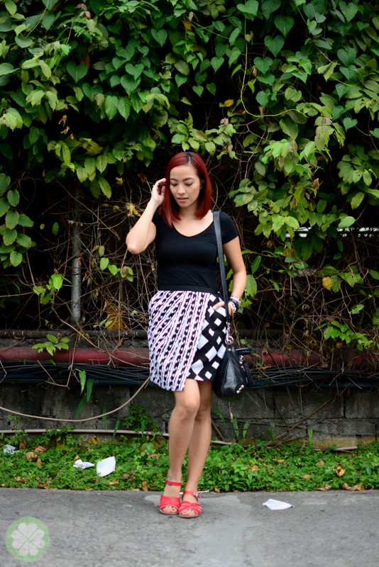 Black_White_Red_4
