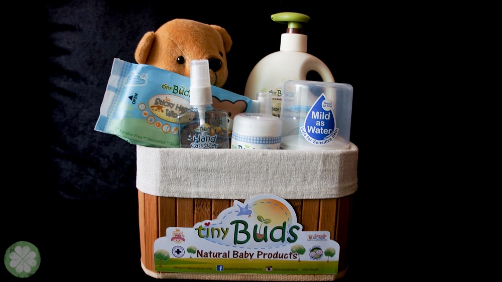 Tiny_Buds