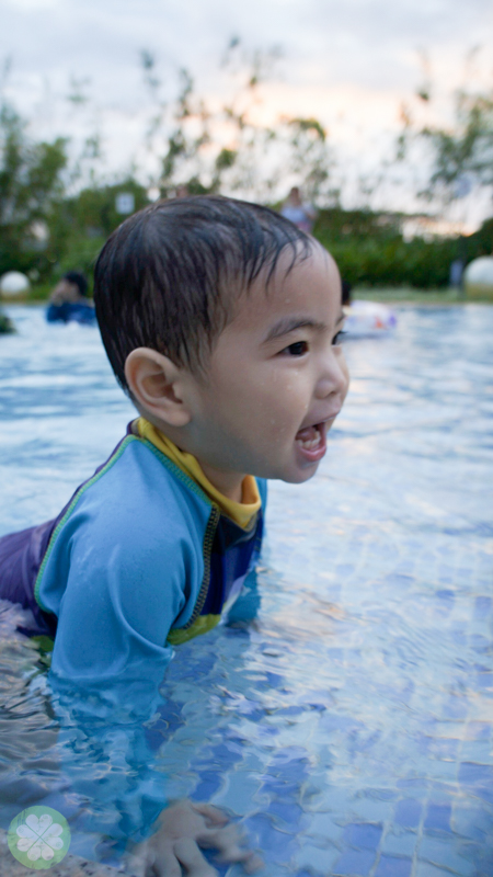 SedaNuvali_Swimming