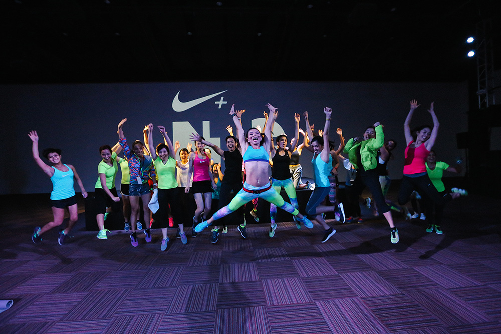 NIKE Women (25)