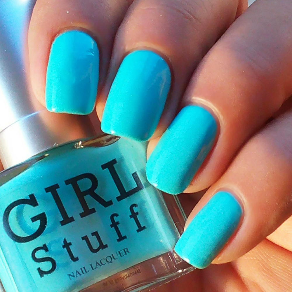 GirlStuff_BloggersEliteSummerCollection_.StruttinOnSunshinejpg