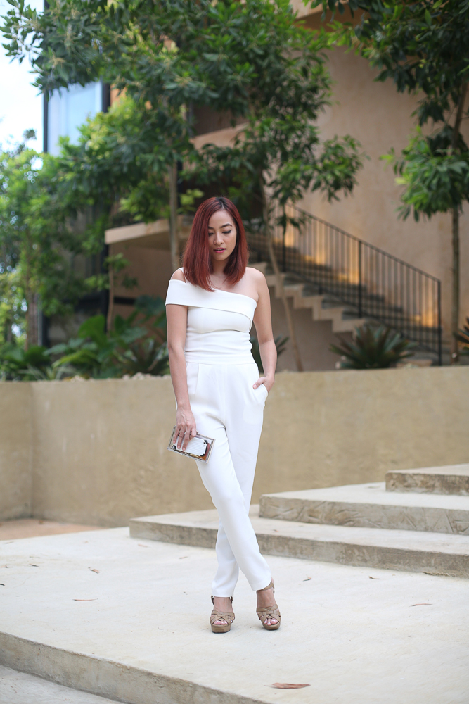 white_jumpsuit_gojackiego_3