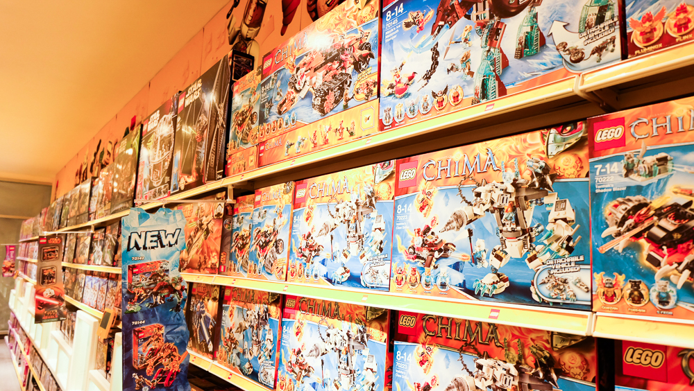 Lego_Philippines_FirstStoreManila_3