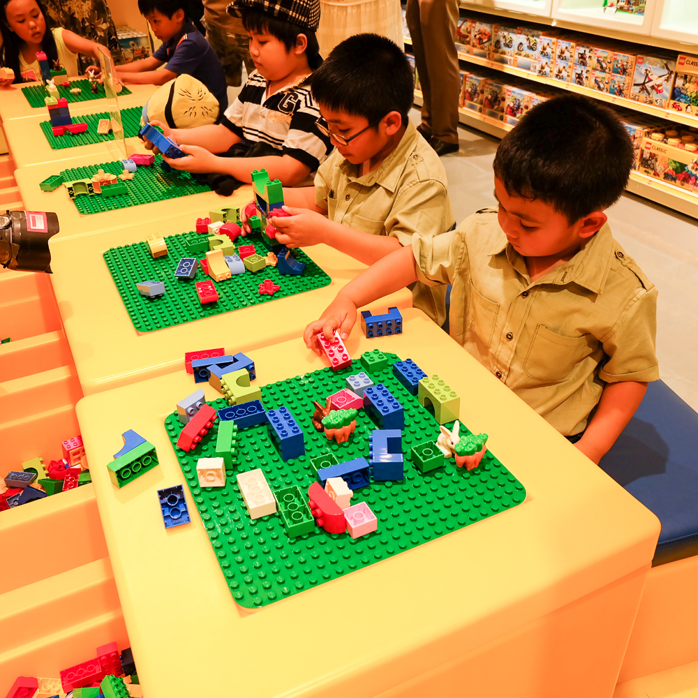 Lego_Philippines_FirstStoreManila_45