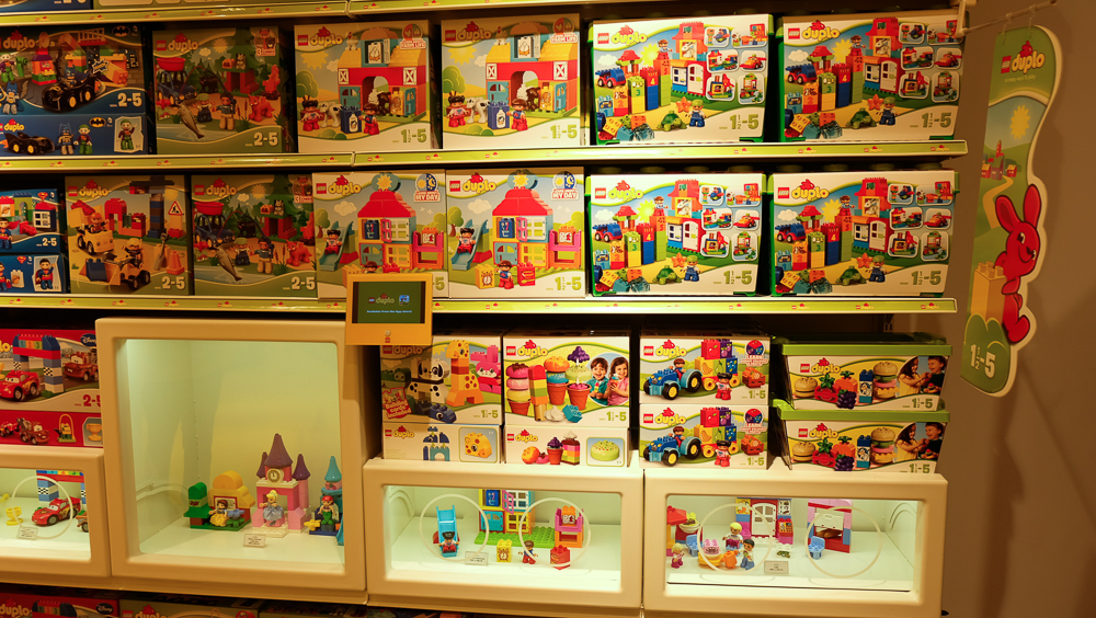 Lego_Philippines_FirstStoreManila_8