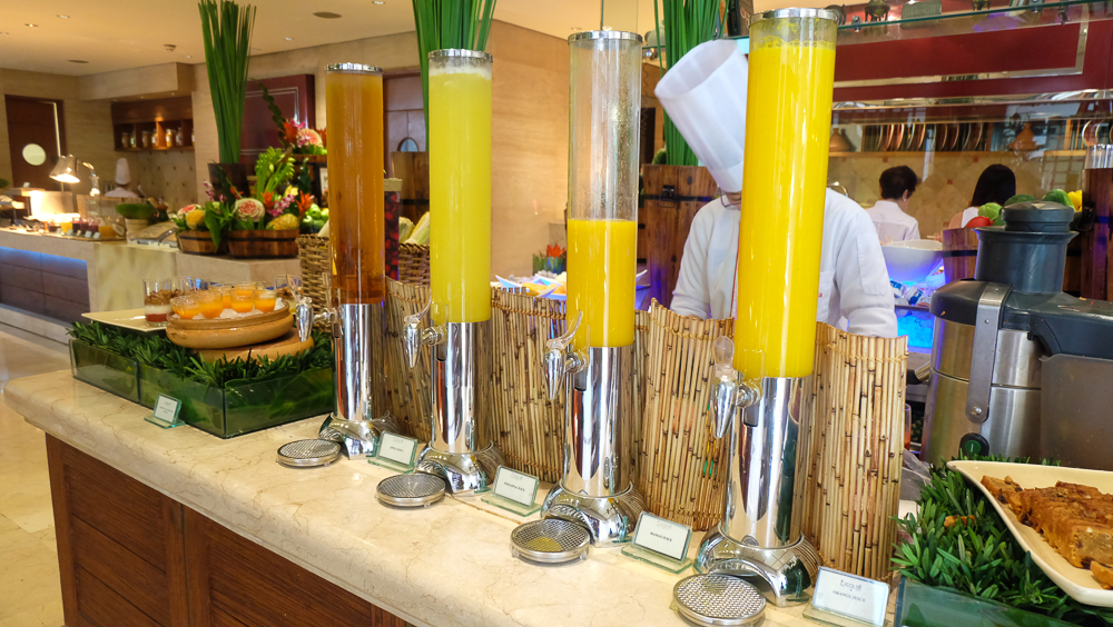 ManilaPeninsula_EscolatRestaurant_13