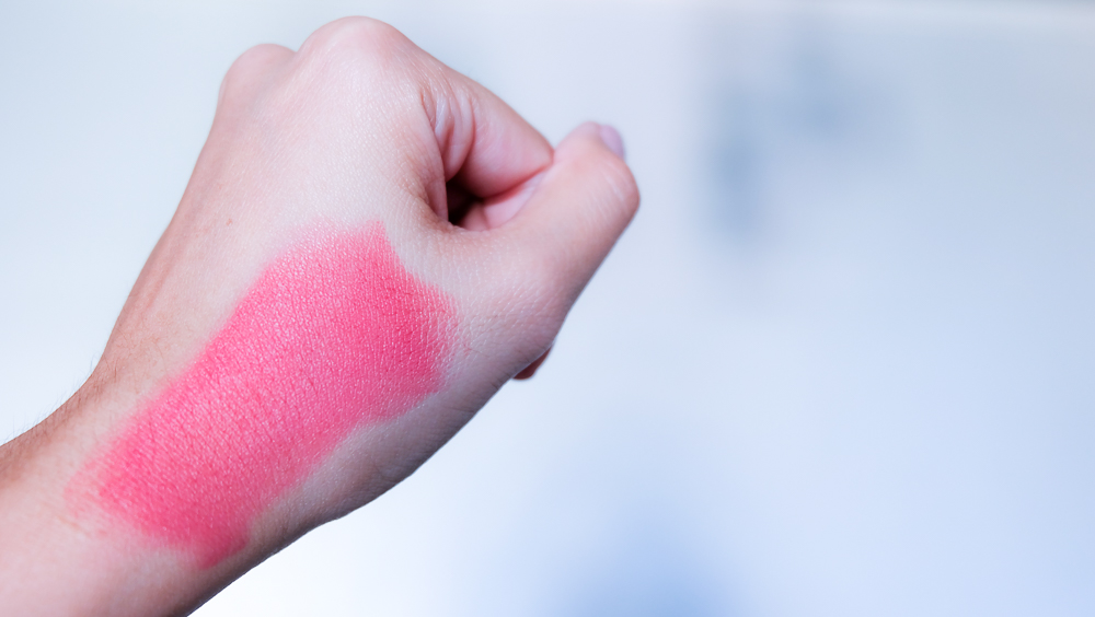 HappySkin_BeautyInBloom_ShutUp&KissME_LipCheekMousse_SC1