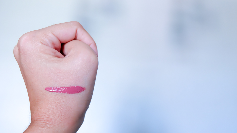 HappySkin_BeautyInBloom_ShutUp&KissME_LipCheekMousse_TheMorningAfter_1