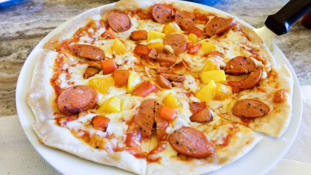 HighlandsPrimeSteakhouse_EstanciaMall_SausagePizza_P380