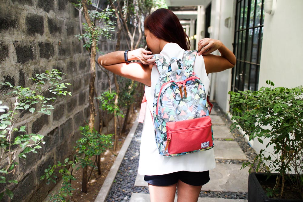 WhiteVest_TopshopSuperstar_JackieGo_OOTD_5