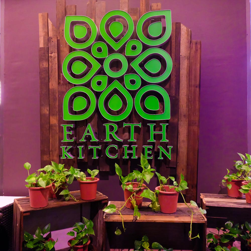 EarthKitchen_BGC_JackieGo_1