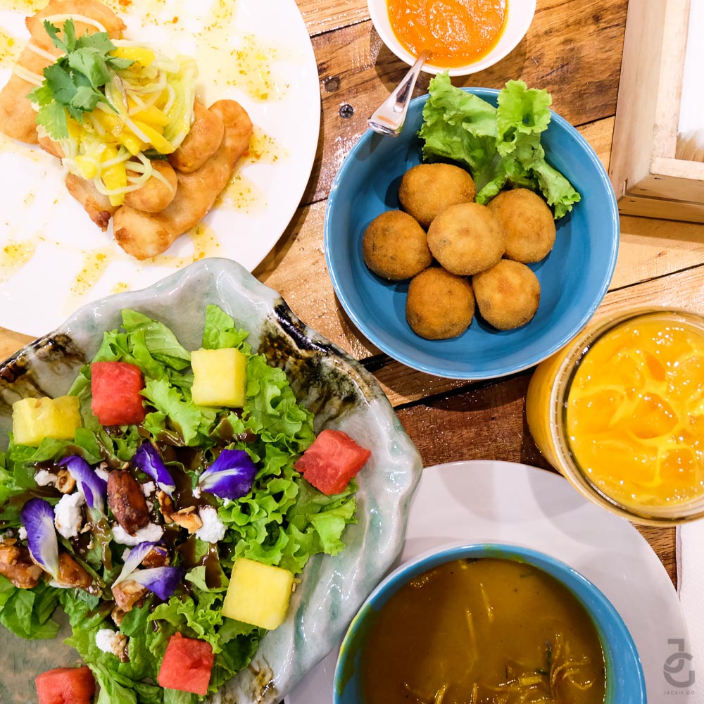Earth Kitchen BGC Now Open