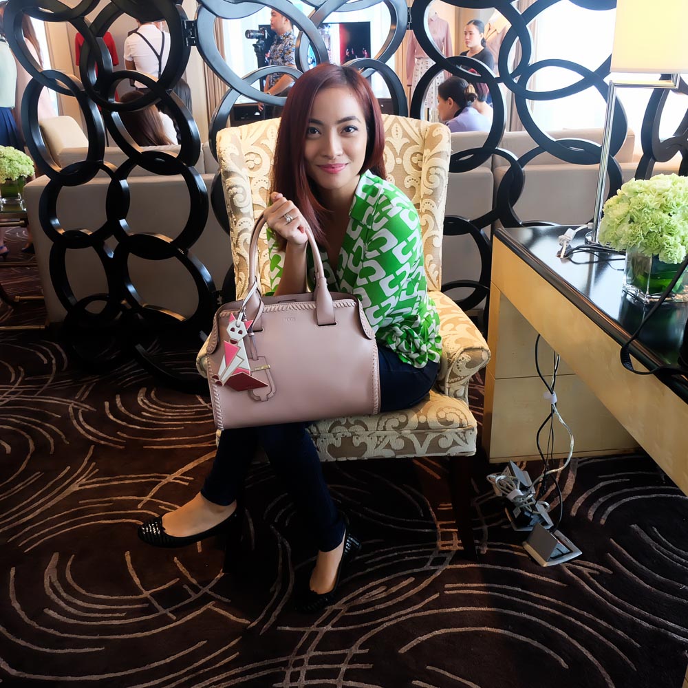 Tod's_AW2015_Collection_JackieGo_Women_Cape_Bag_Rose