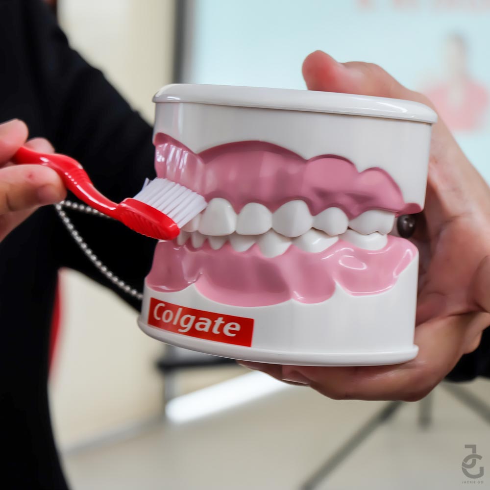Colgate_OralCare_QuizOff_4