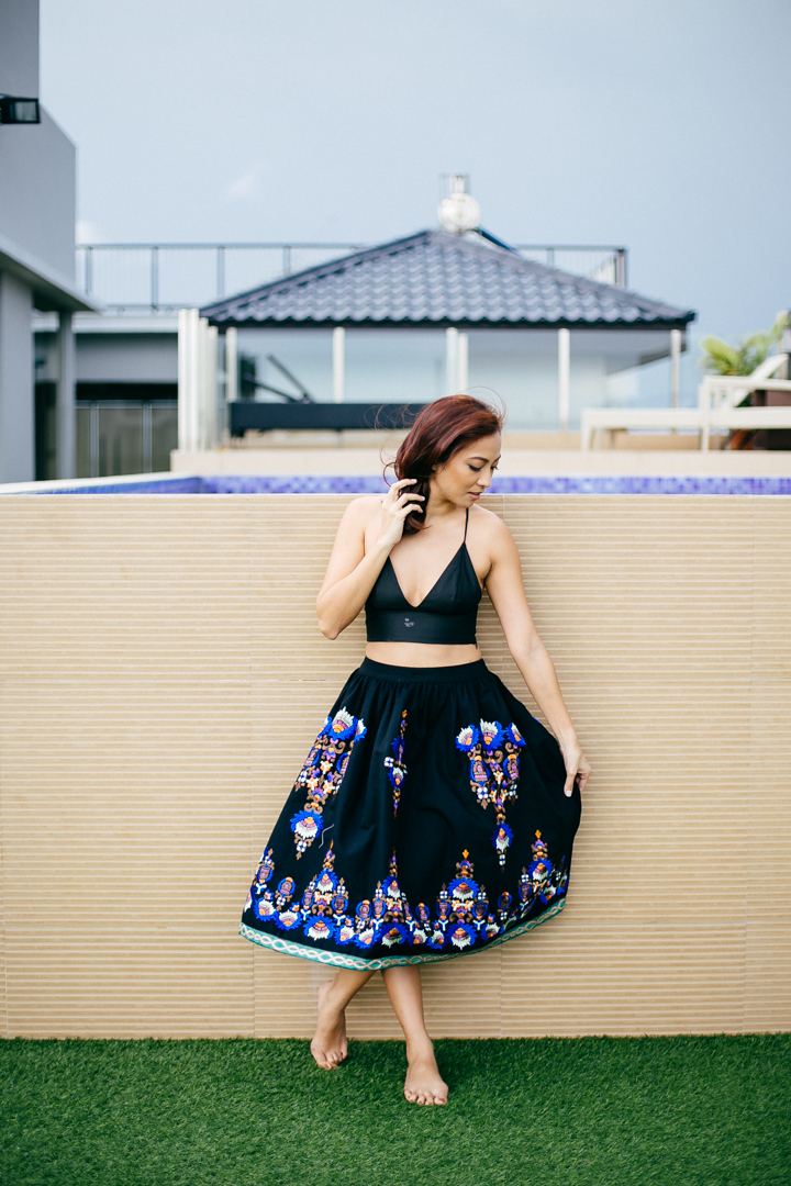 CropTop_EmbroideredFullSkirt_JackieGo_1