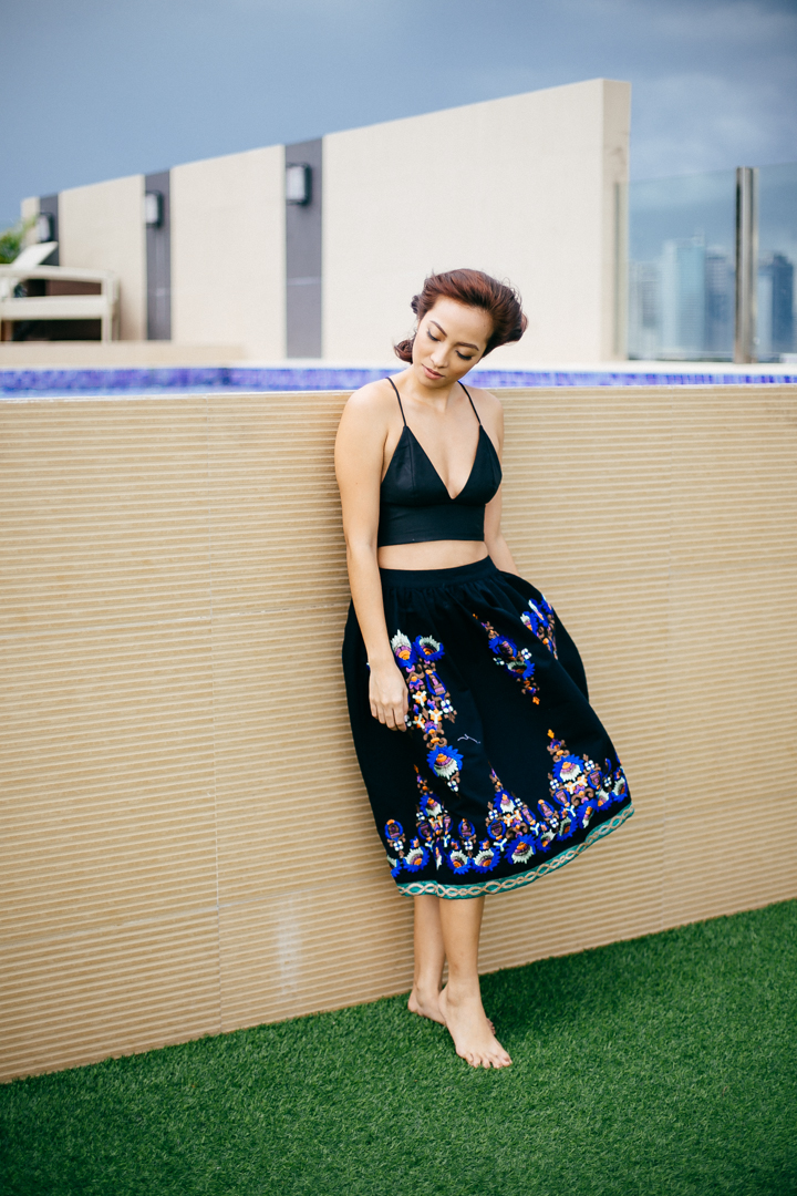 CropTop_EmbroideredFullSkirt_JackieGo_2