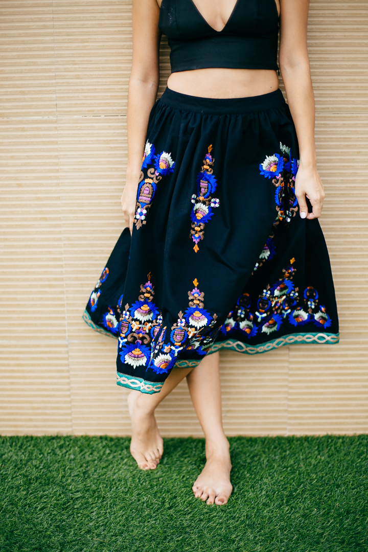 CropTop_EmbroideredFullSkirt_JackieGo_4