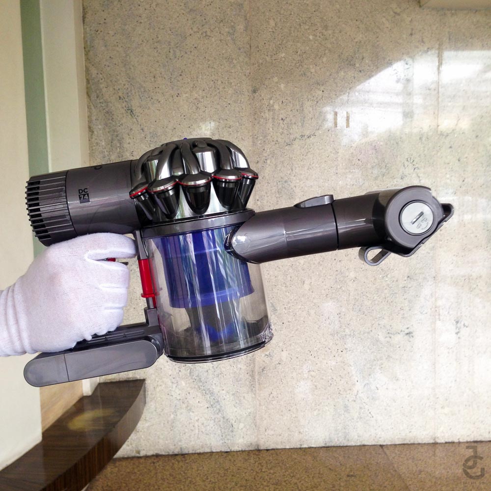 Dyson_Fluffy_VacuumCleaner_JackieGo_ 14