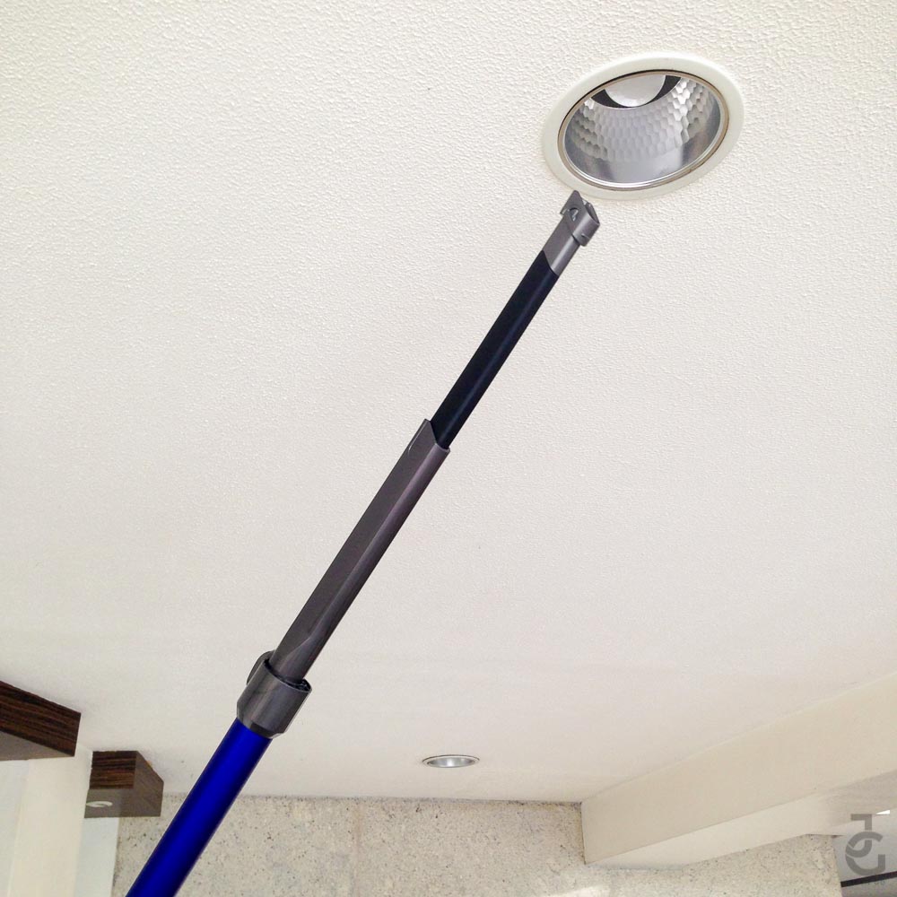 Dyson_Fluffy_VacuumCleaner_JackieGo_ 6