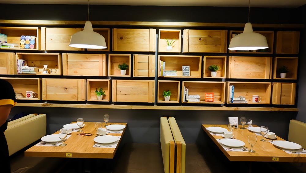 KuyaJRestaurant_SMMegamall_JackieGo_1